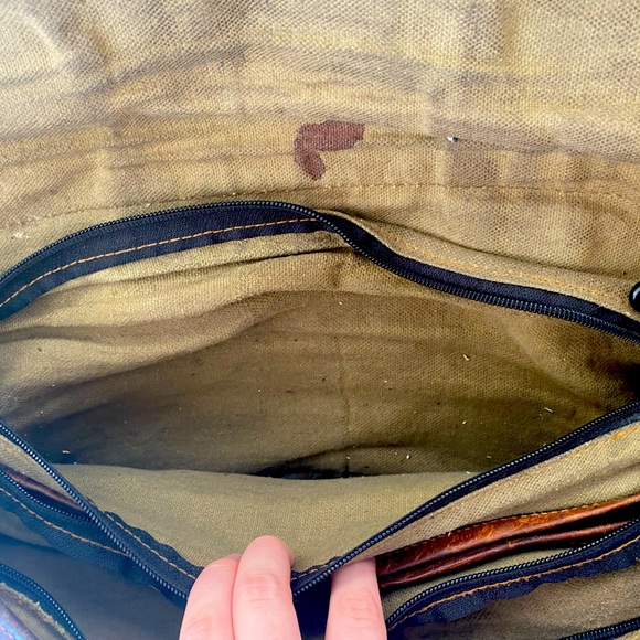 Passion Leather Messenger Bag for Men, genuine leather brown work laptop bag - Picture 9 of 16